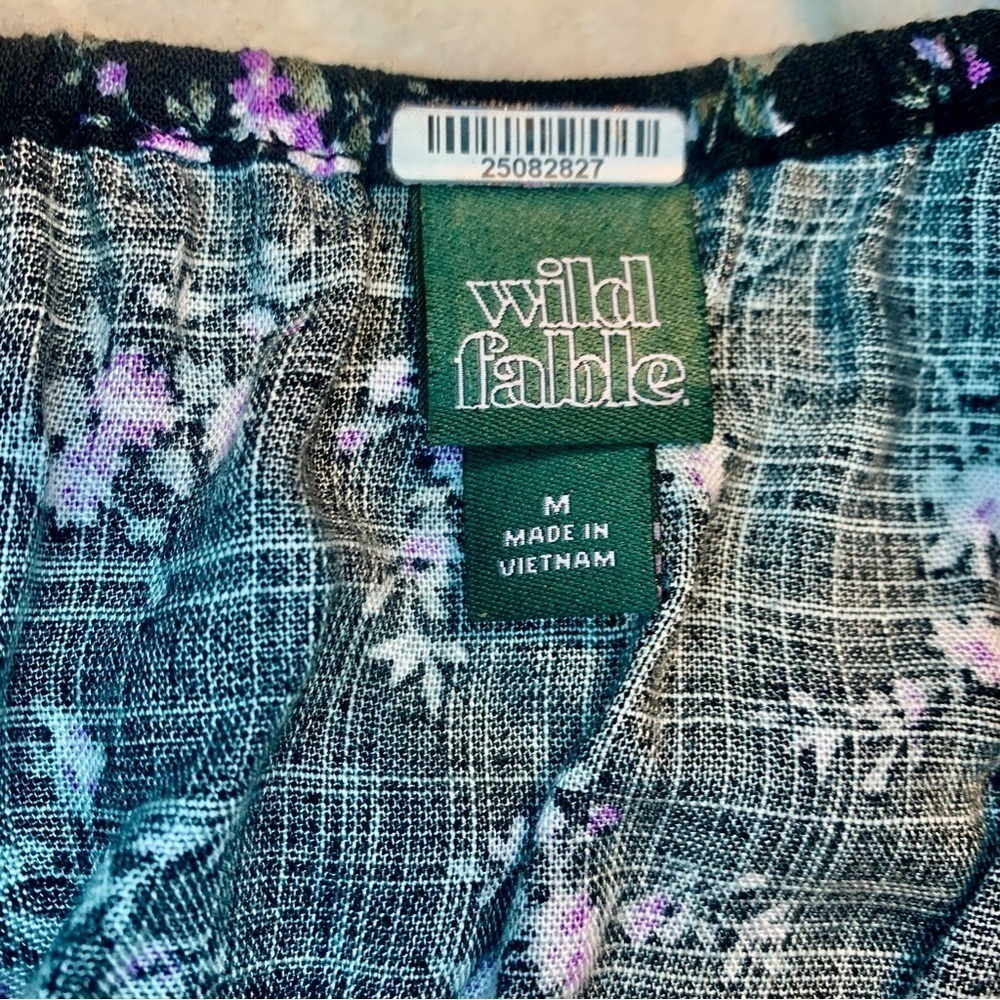 Wild Fable Boho Dress Medium Black Floral Purple Green Flowy Puff Sleeves - Picture 10 of 16